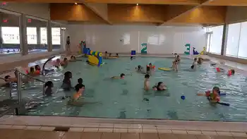 recreatief zwemmen in het activiteitenbad in Velp